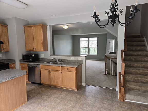 2nd image of 8057 Belton Cir