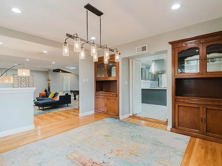 13405 Tiara St — Photo 18
