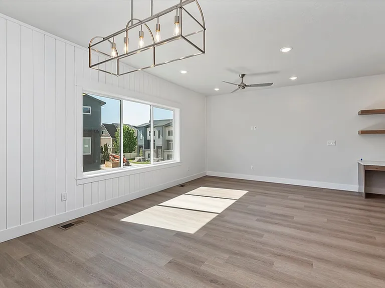 Bradbury Luxury Townhomes — Photo 47