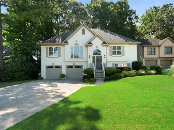 4046 Dream Catcher Dr, Woodstock, GA 30189