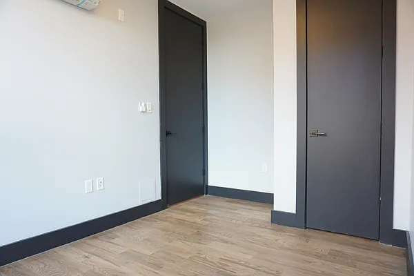 Rented by Rennit Inc. | media 21