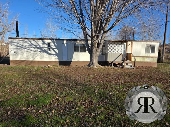 263 Taylor Rd, Selah, WA 98942
