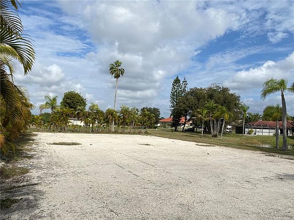 3rd image of 12289 Casals Ln