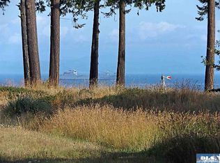 9999 Island View Rd, Port Angeles, WA 98362