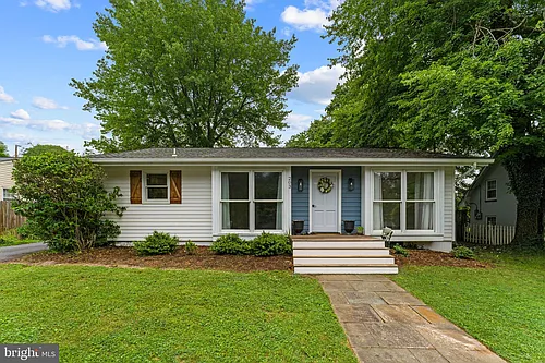 203 Maple St Photo 1