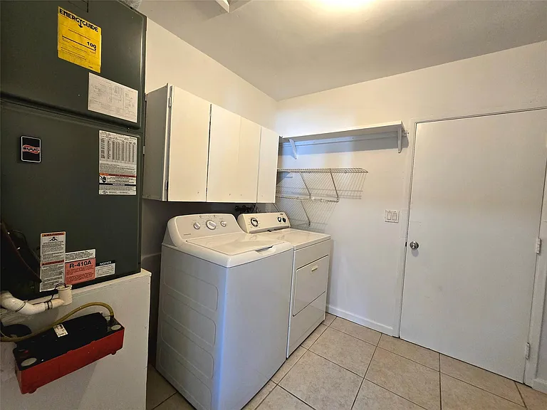 1524 NE 5th Ave — Photo 24