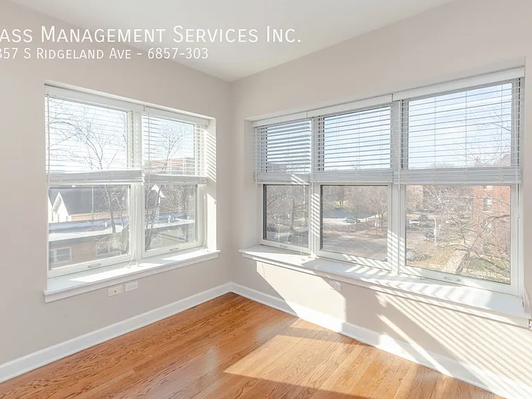 6857 S Ridgeland Ave #303 — Photo 5