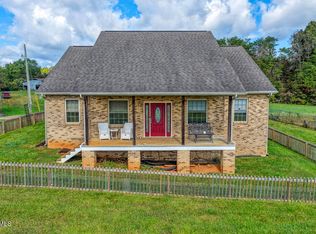 317 Handy Ln, Rogersville, TN 37857
