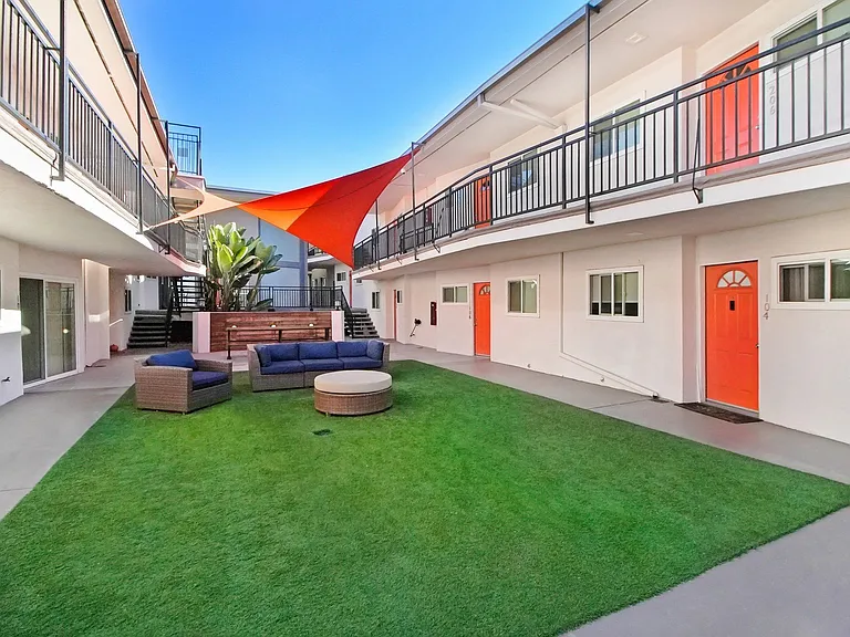 Citra Apartments — Photo 62