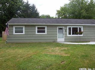 7871 Rinaldo Blvd W, Bridgeport, NY 13030