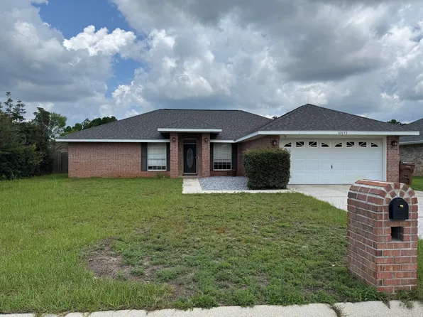 10033 Parker Lake Cir, Navarre, FL 32566