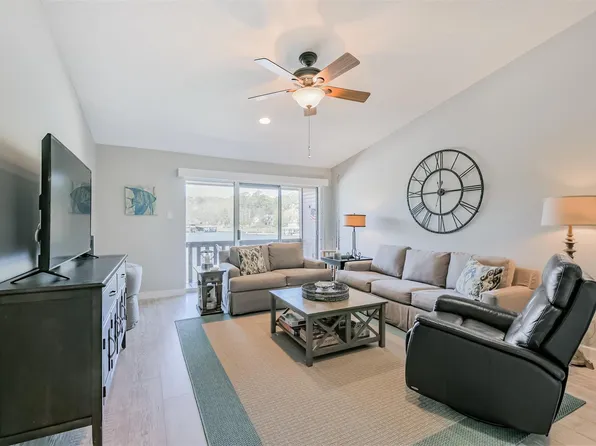 801 River Rd APT 106F, Montgomery, TX 77356