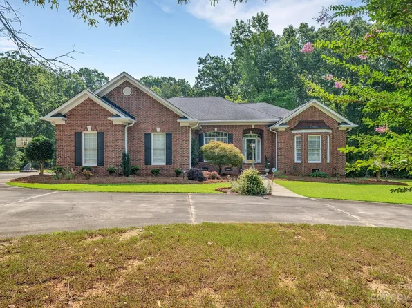 5235 Gold Crest Dr, Indian Trail, NC 28079