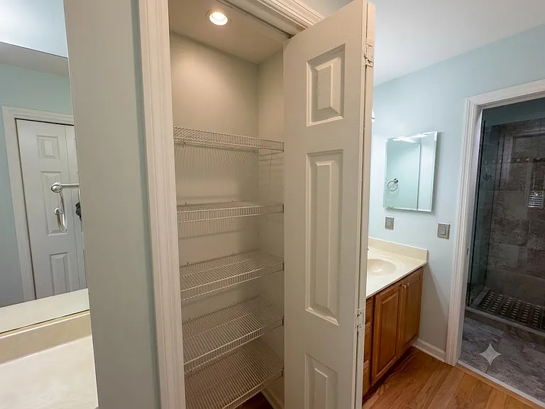1305 Rowland Dr — Photo 29