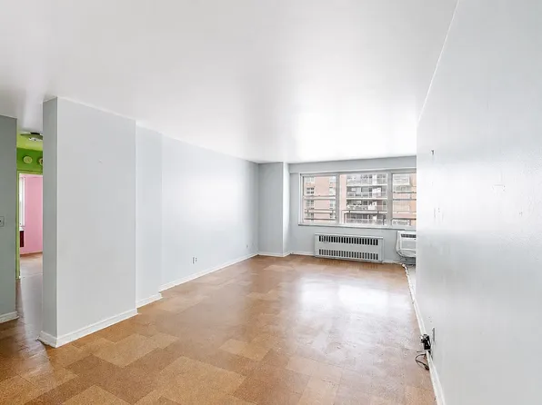 2942 W 5th St APT 10D, Brooklyn, NY 11224