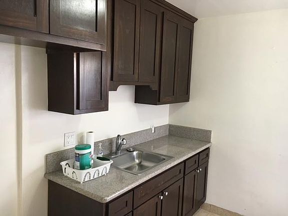 3rd image of 4129 Ocean View Blvd #4129
