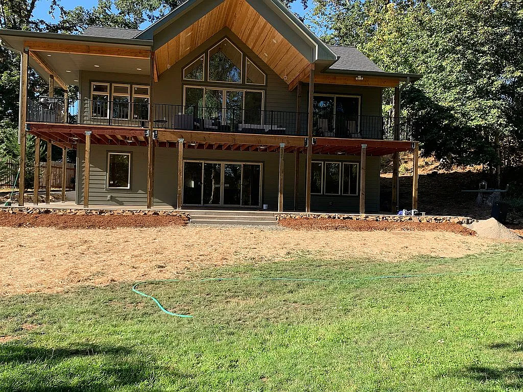 33906 Row River Rd photo 1