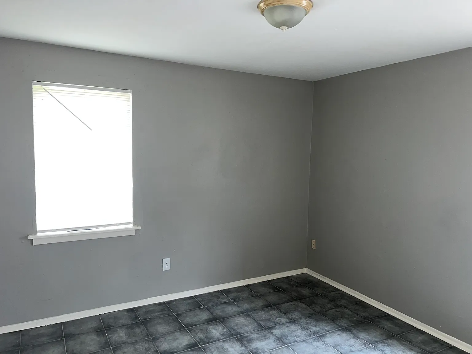 2251 Stovall — Photo 4
