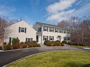 25 Glenwood Ln, Katonah, NY