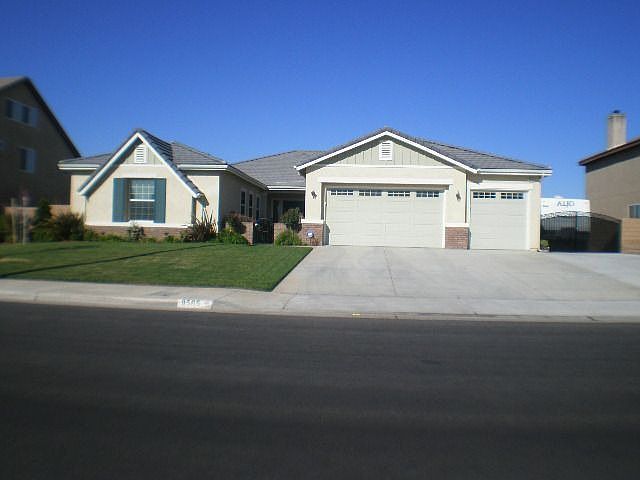 Courtesy of GMAC/Park Place Realty