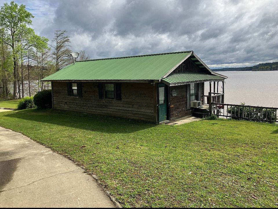 1st image of 31388 Wyatt Ln