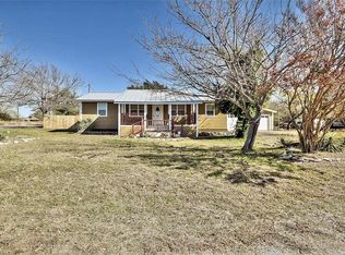 5825 Belaire Cir, Granbury, TX 76048