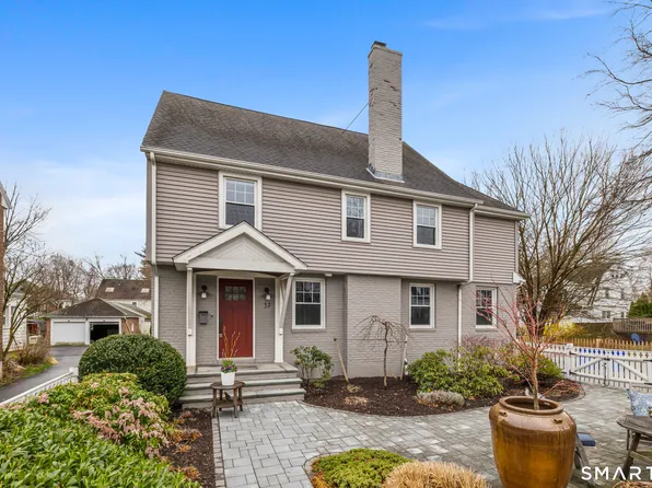 37 Ellsworth Road, West Hartford, CT 06107