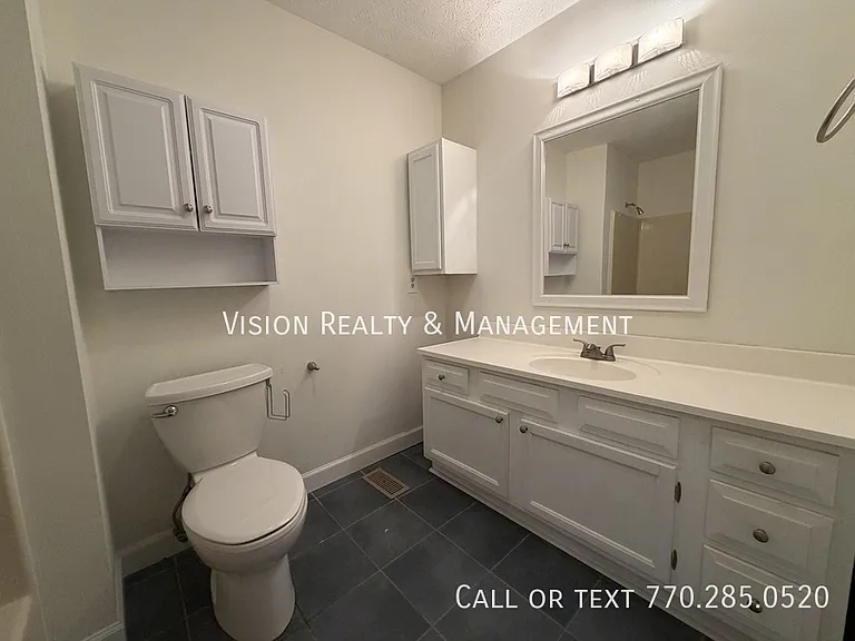 131 Hunters Way — Photo 11