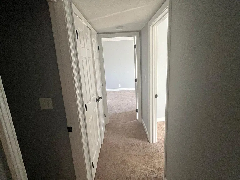 171 Central Blvd #27 — Photo 3