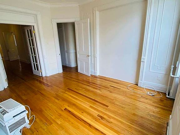 3rd image of 104 Union St #3
