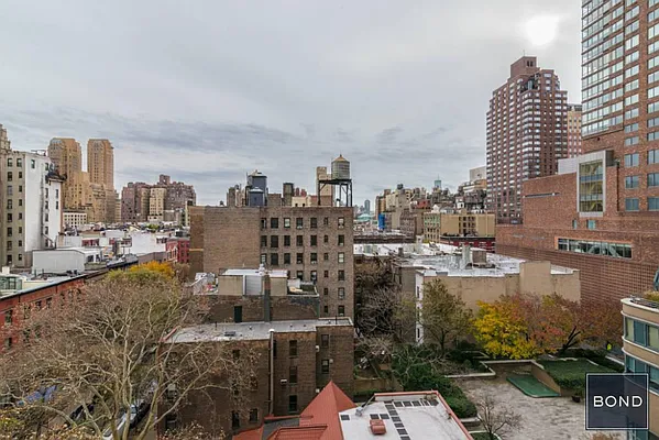 Sold by Bond New York | media 10