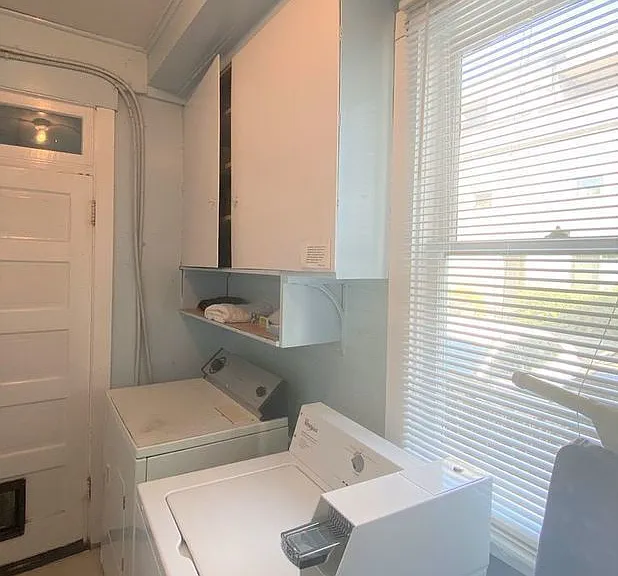 4461 Woodland Park Ave N #A — Photo 14