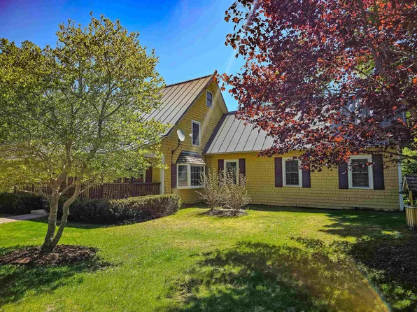 151 North Village Road, Warner, NH 03278