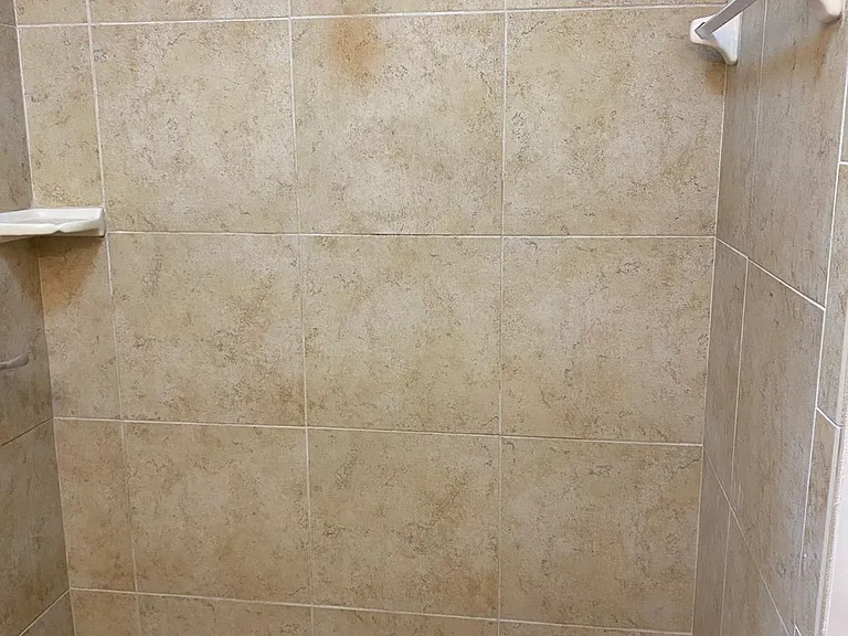173 Alexander Woods Dr — Photo 12