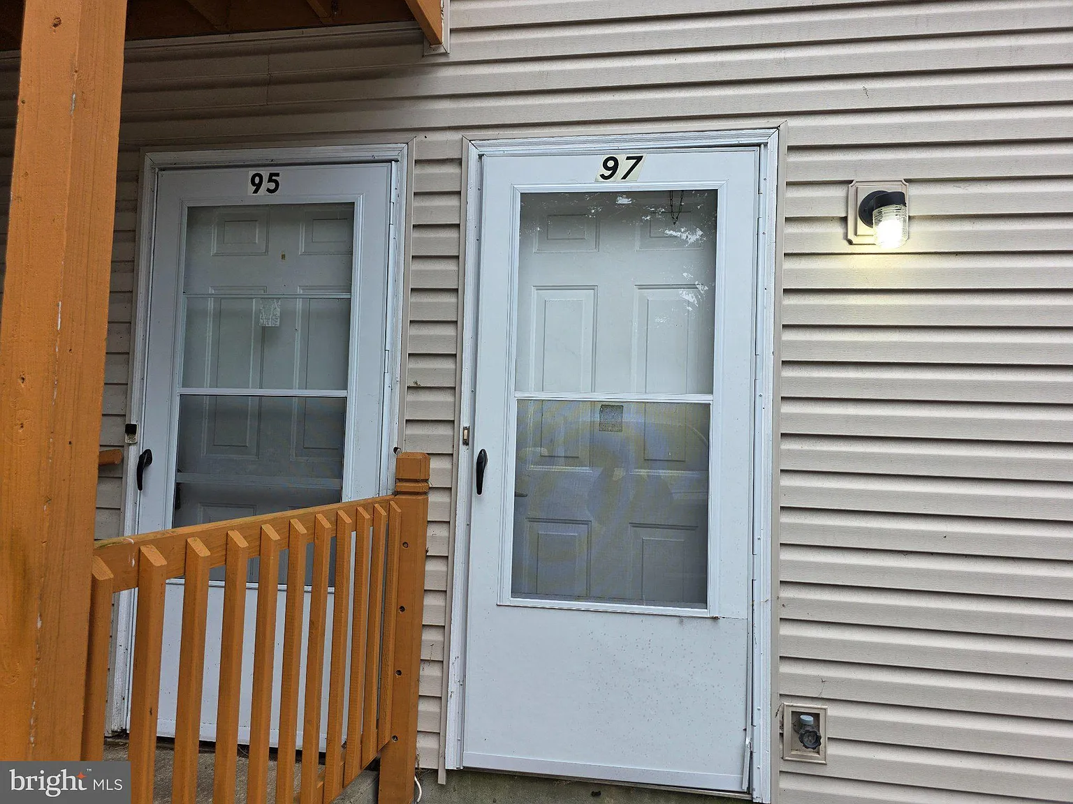 1 bed, 1.0 bath, 3408 sqft, $1,750 — Photo 2