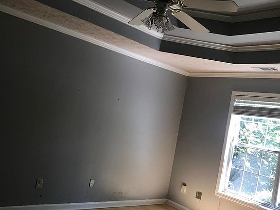 2nd image of 424 Wisteria Place Cir