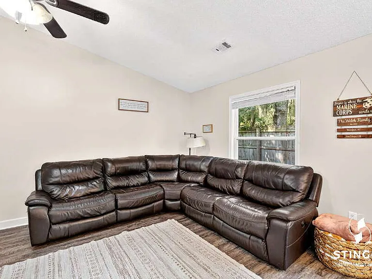 13 Brindlewood Dr — Photo 24