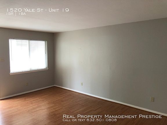 3rd image of 1520 Yale St APT 19