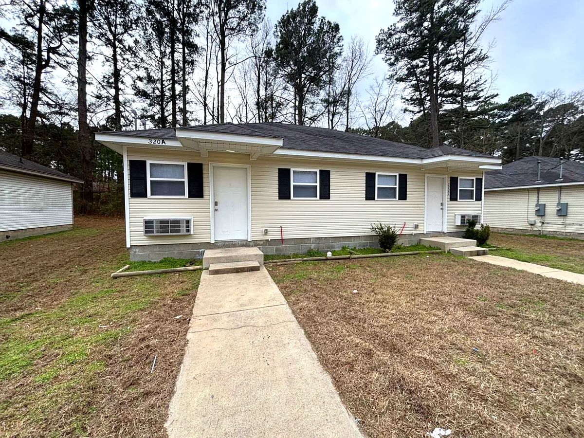 Photo 1 of 12 - 320 Clint Rd #A - Jacksonville, AR Primary Photo - 320 Clint Rd #A