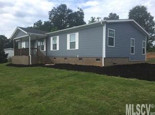3855 Berry Creek Cir, Granite Falls, NC 28630