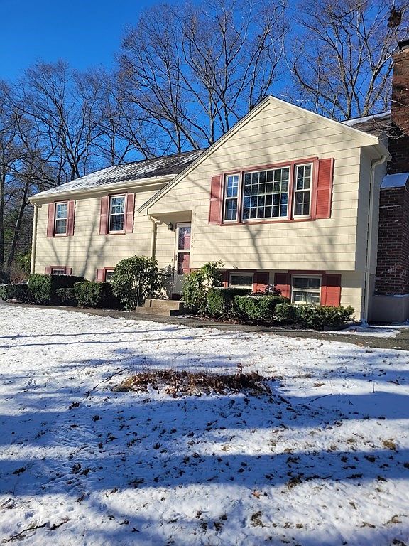 550 S Main St, Bellingham, MA 02019 Zillow