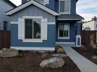 61085 SE Sydney Harbor Dr, Bend, OR 97702