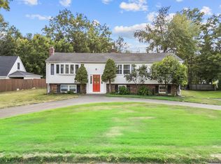 55 Bassett Rd, North Haven, CT 06473