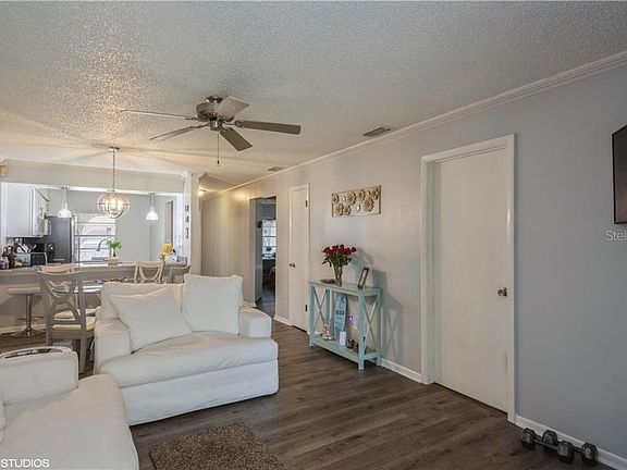5th image of 6444 Bonnie Bay Cir