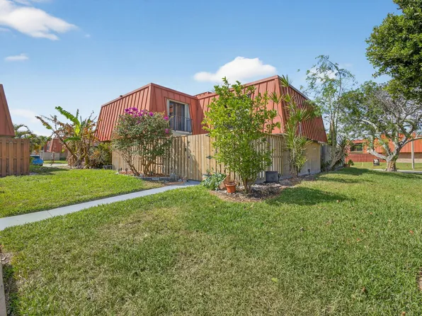 3332 N Meridian Way Way N #B, Palm Beach Gardens, FL 33410