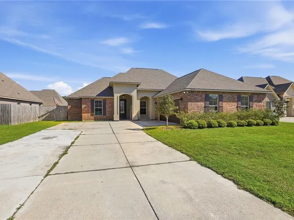20291 Long Lake Dr, Hammond, LA 70403
