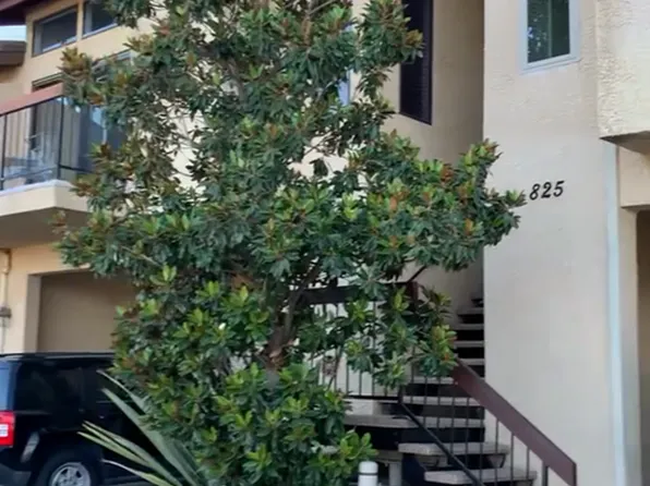 825 Warwick Ave, Thousand Oaks, CA 91360