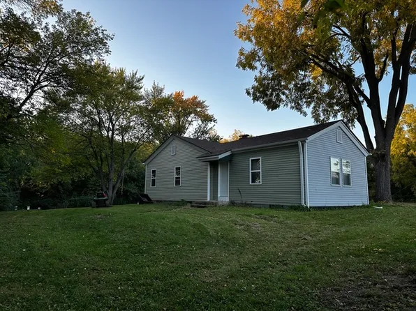 6341 11th St, Rockford, IL 61109