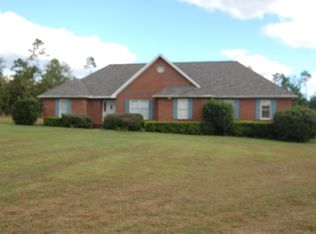 718 Highway 69, Grand Ridge, FL 32442