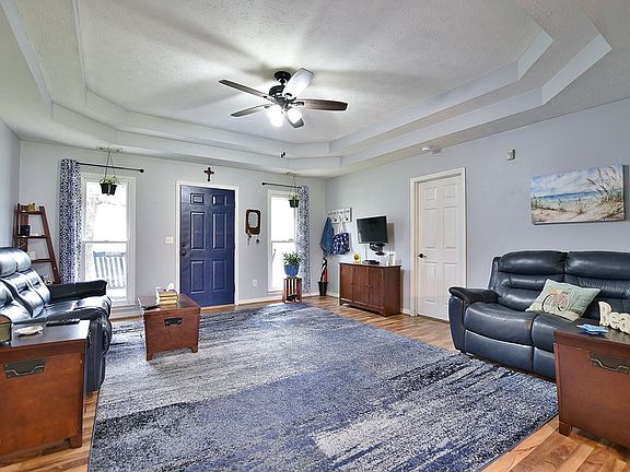 3rd image of 950 Lee Road 207